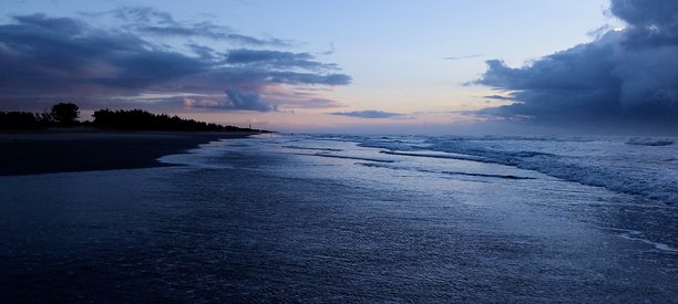 清晨的天空照片图片下载