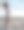 快乐的海滩上玩耍的青春期女孩特写照片图片下载