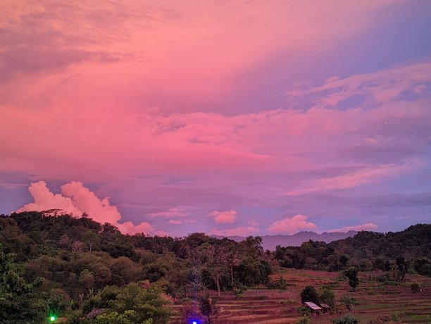 天空中的云朵图片图片下载