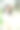美丽的女人在公园里打电话的照片图片下载