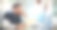医院里拿着文件夹的男医生或接电话，更新病人预约或医疗信息。医疗保健，专家或在前台确认转诊或帮助安排日程。图片下载