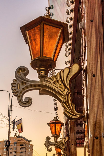 城市建筑，街道照片 - 欧洲，东欧，罗马尼亚 - 佳能 EOS 4000D图片下载