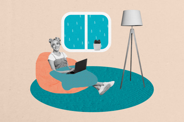 海报趋势草图模板 3D 照片拼贴，年轻女性微笑坐在豆袋椅上，使用笔记本电脑，旁边有台灯，窗外是秋季雨天的树叶。图片下载