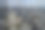 曼谷城市的鸟瞰图，展现高耸的摩天大楼、现代塔楼及其在玻璃上的倒影图片下载