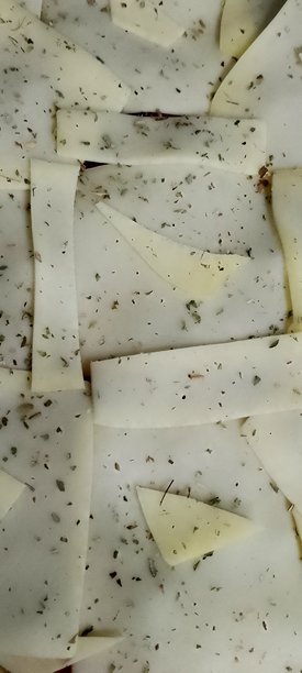 披萨面团与奶酪的照片图片下载