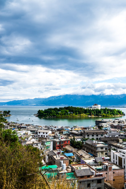 大理，云南，中国，亚洲的苍山和洱海航拍照片。图片下载