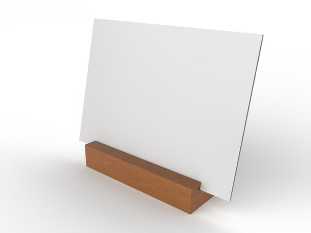 3D真实感桌面支架，木质底座和白色纸质亚克力的桌牌模型。空白卡片架用于展示菜单标签、餐厅、咖啡馆、横幅、图片支架、标志架、广告。图片下载