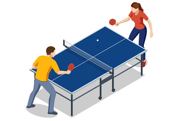 男人和女人打乒乓球的等距插画，他们各自拿着球拍，在一个带有球网的蓝色球桌上，描绘了一场友好的体育比赛。图片下载