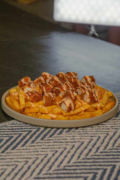 南非的舒适美食：炸鸡翅和炸薯条 - 图片-36图片下载