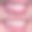牙齿美白前后对比，展示女性笑容的转变，牙齿洁白亮丽——牙科美容和笑容改造概念图片下载