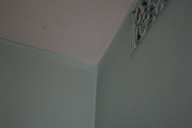 老房子室内门，墙体结构照片图片下载