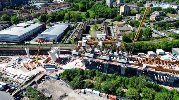 无人机从空中拍摄的英国HS2建筑工地照片，地点在伯明翰图片下载