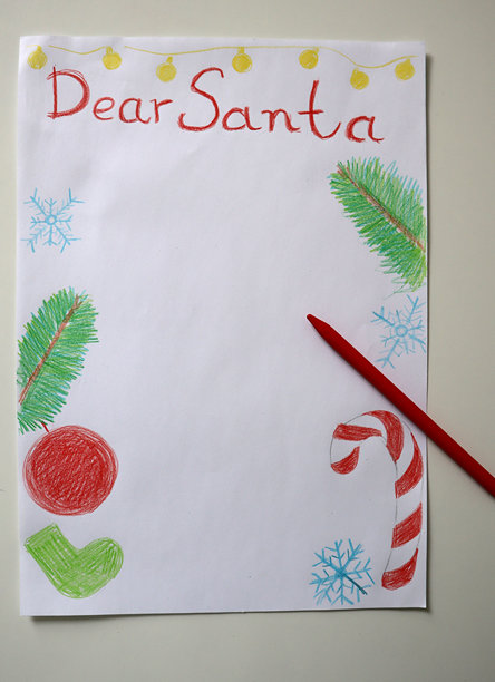 手绘的圣诞老人信件模板，带有圣诞元素和红色铅笔，背景为白色。儿童愿望清单。图片下载