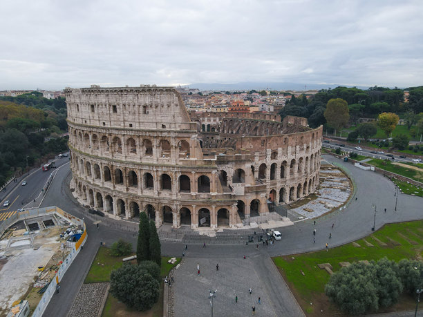 意大利罗马斗兽场的航拍照片图片下载