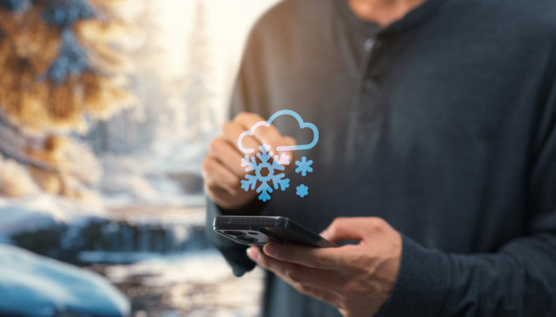 天气检查图标体现了冬季主题图片下载