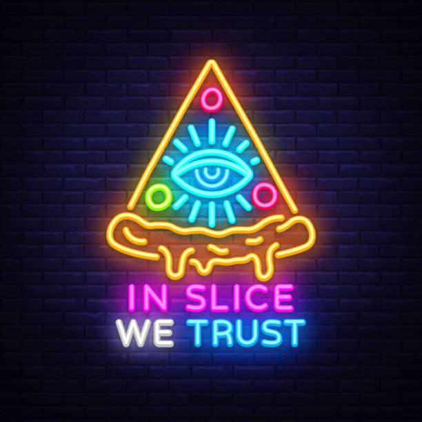 披萨霓虹灯标志，带有眼睛的三角形切片。矢量插画，在深色墙壁上带有发光的文字“IN SLICE WE TRUST”。有趣的神秘设计。图片下载