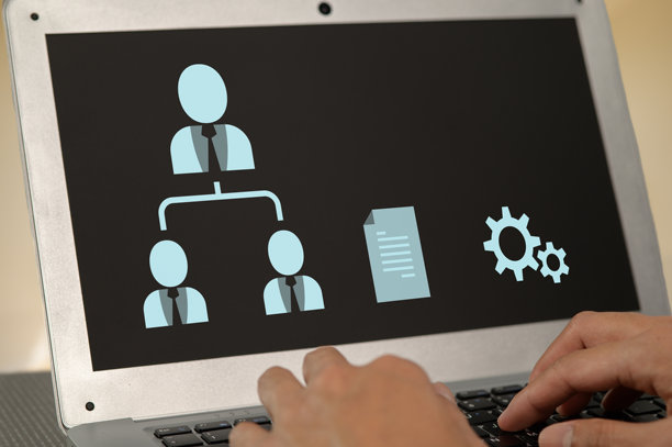 笔记本电脑屏幕上的商业工作流程与协作插画图片下载