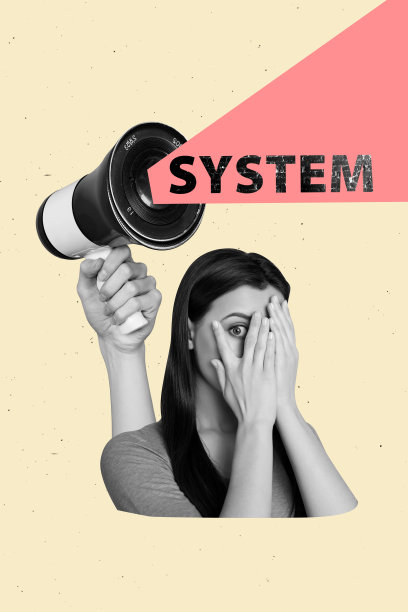 手持扩音器、大脑被洗脑、压力、欺凌的受惊女孩的素描创意垂直照片拼贴画图片下载