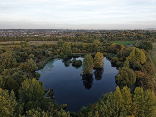 莫尔登山乡村公园的秋季照片图片下载
