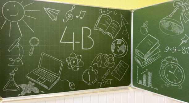 创意手绘开学季，背景为黑板墙。教育与知识概念。学校公告板背景。图片下载