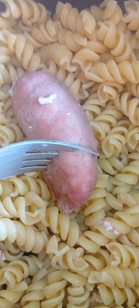 香肠螺旋意大利面的照片图片下载