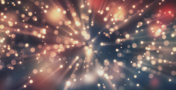 老旧电影漏光纹理，带有划痕、噪点和彩虹光。粗犷复古照片风格，相机胶片滤镜，带有散景、灰尘和颗粒。做旧复古电影，照片烧蚀效果。复古照片图片下载