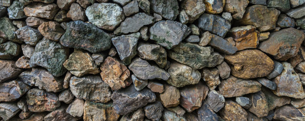 石头墙纹理背景，自然色彩。石头墙纹理照片背景。天然石墙纹理作为背景。旧砖纹理，做旧砖墙背景。图片下载