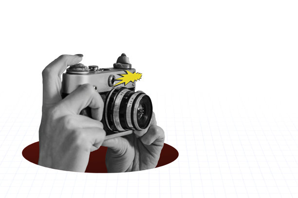 女子在拍摄复古照片。数字拼贴画，描绘女性手持老式相机。波普艺术风格。图片下载