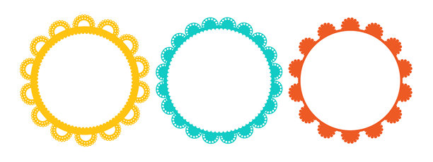 色彩斑斓的圆形边框，饰有精致的蕾丝图案和波浪形扇贝边缘。这些装饰性的圆形设计非常适合用于刺绣、钩针项目或复古风格的创作。图片下载