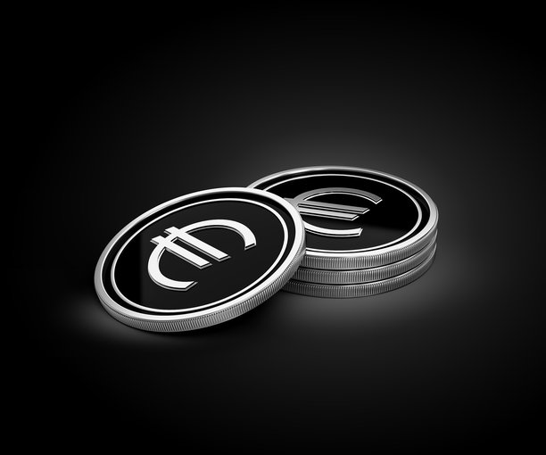 闪亮的银色光辉背景上的银黑色欧洲欧元硬币堆叠，3D插画图片下载