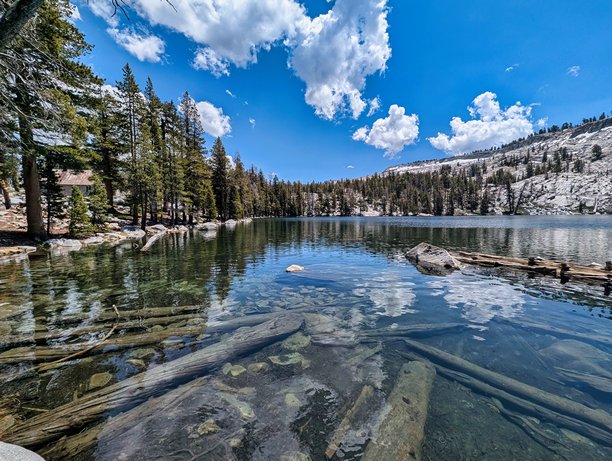 美国公路旅行。游览美丽的优胜美地国家公园。加州的绝美风光。高质量照片。图片下载