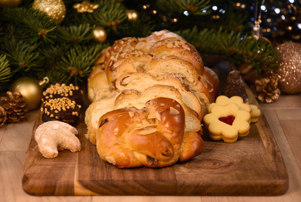 瓦诺奇克甜味编织圣诞面包素材图片图片下载