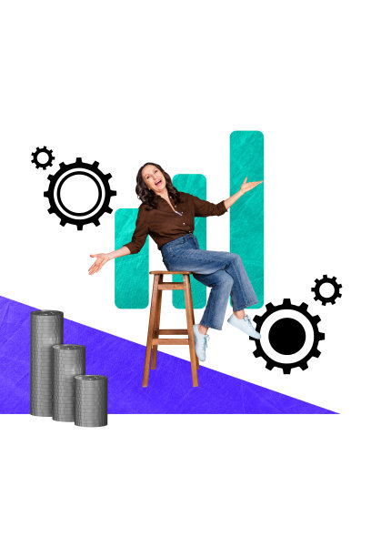 快乐的老年女商人的素描垂直照片拼贴，坐在凳子上，齿轮优化，美元硬币，收入，预算图片下载