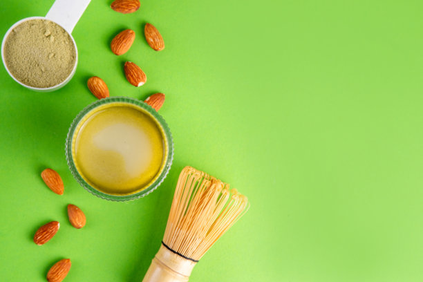 抹茶粉蛋白饮料，纯素抹茶茶蛋白乳清奶昔图片下载