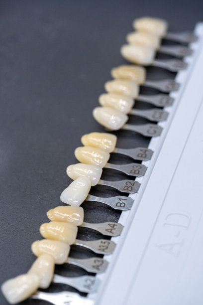 牙齿颜色色度表，牙齿美白图片下载