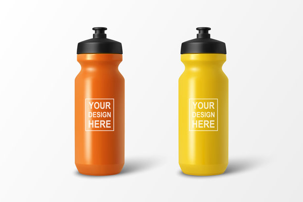 矢量三维逼真运动水瓶套装，孤立。带黑色瓶盖的空白塑料自行车水瓶。水瓶模板。适用于健身、体育馆、品牌设计、包装设计的矢量运动水瓶。图片下载