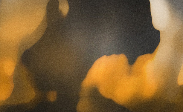 温暖的抽象黄橙色纹理背景，适用于设计、壁纸、营销和创意素材项目图片下载