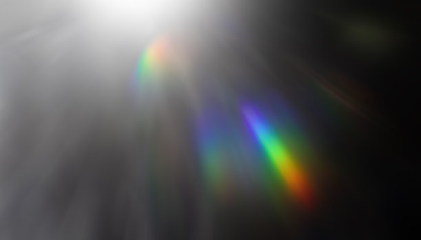 黑色背景上的彩虹设计元素。您可以使用屏幕叠加方法。图片下载