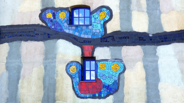 百水建筑师设计的垃圾处理厂图片下载