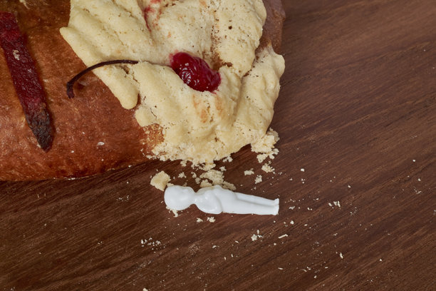 墨西哥圣诞节时令面包，饰有水果图片下载