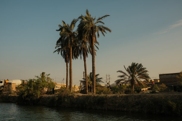 伊拉克巴士拉市阿拉伯河的河流旅行照片图片下载