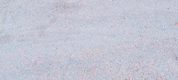 俯视拍摄的沥青路面照片图片下载