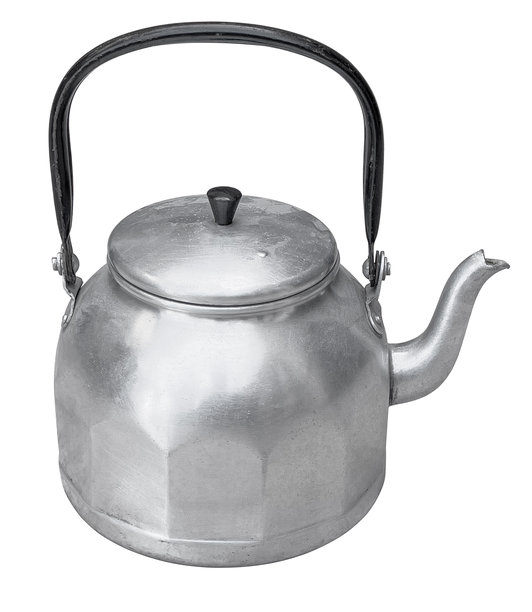 黑色手柄的复古铝制水壶，透明背景图片下载