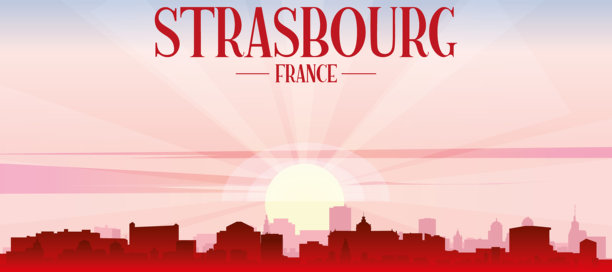 法国斯特拉斯堡城市天际线全景海报图片下载