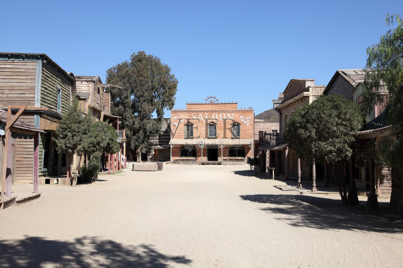 西部小镇的一个酒吧正版图片素材