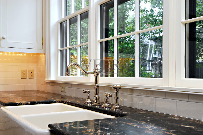 厨房水槽与景观正版图片素材