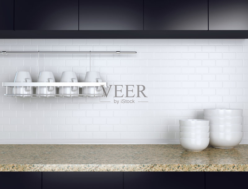 厨房用具放在木制的工作台上。正版图片素材