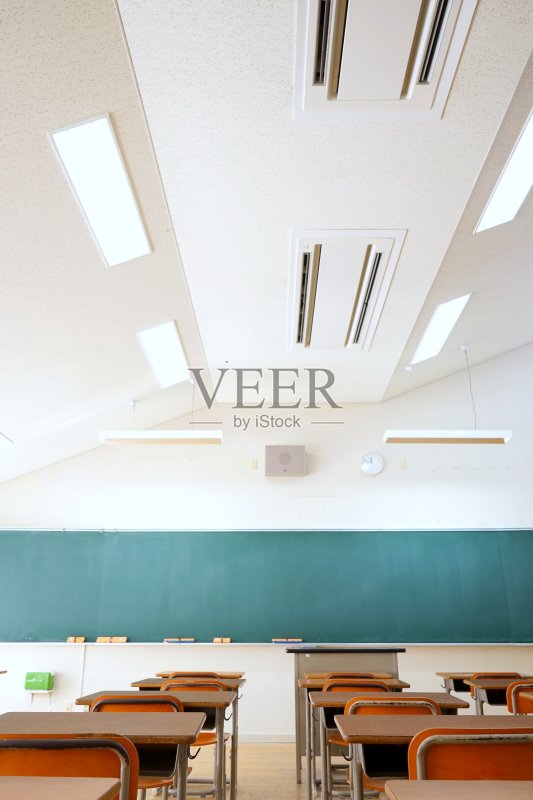 日本高中的学校教室正版图片素材