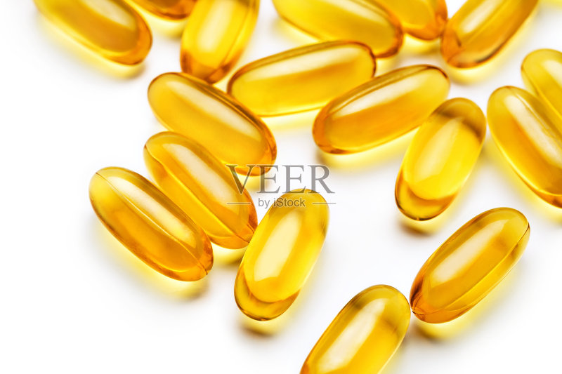 靠近一堆欧米加3太空舱正版图片素材