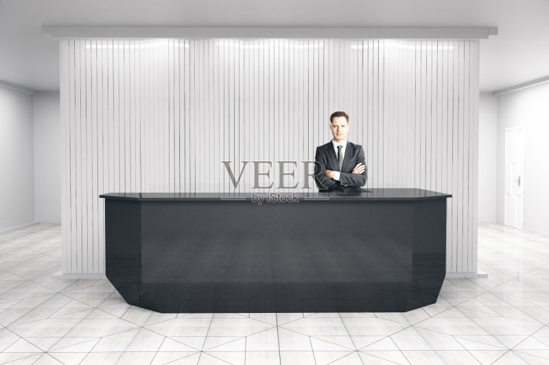 接待处的人正版图片素材